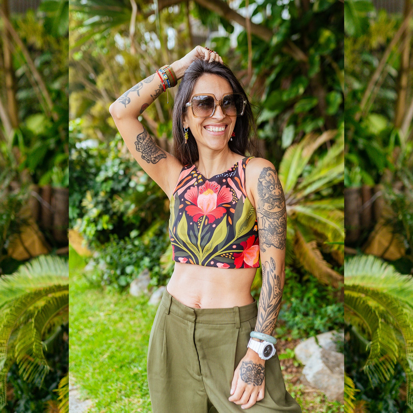 Top Halter Flor Negro