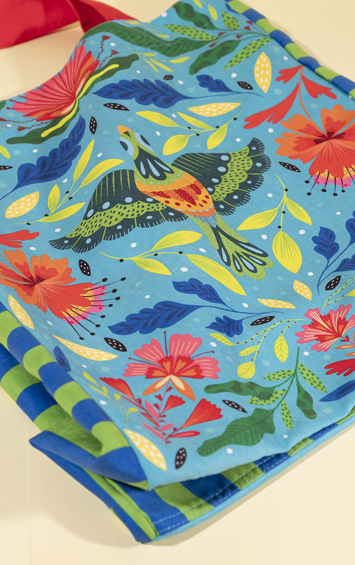 Tote Pajarito + lettering