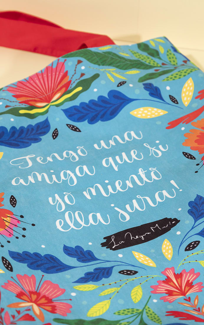 Tote Pajarito + lettering