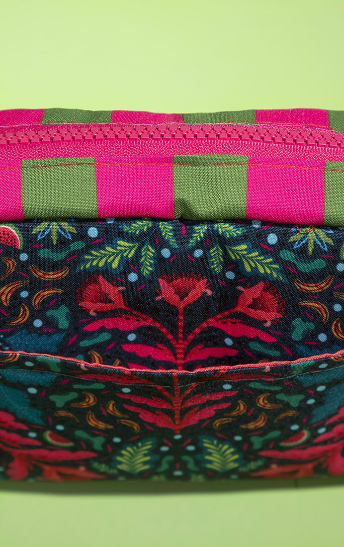Cartera travel