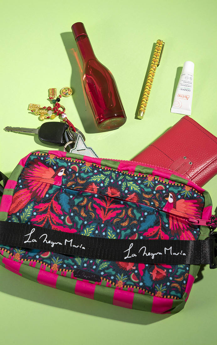 Cartera travel