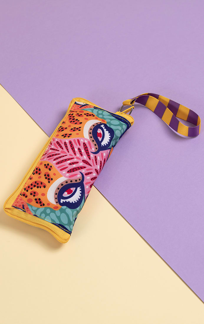 Tote Estuche Amarilla