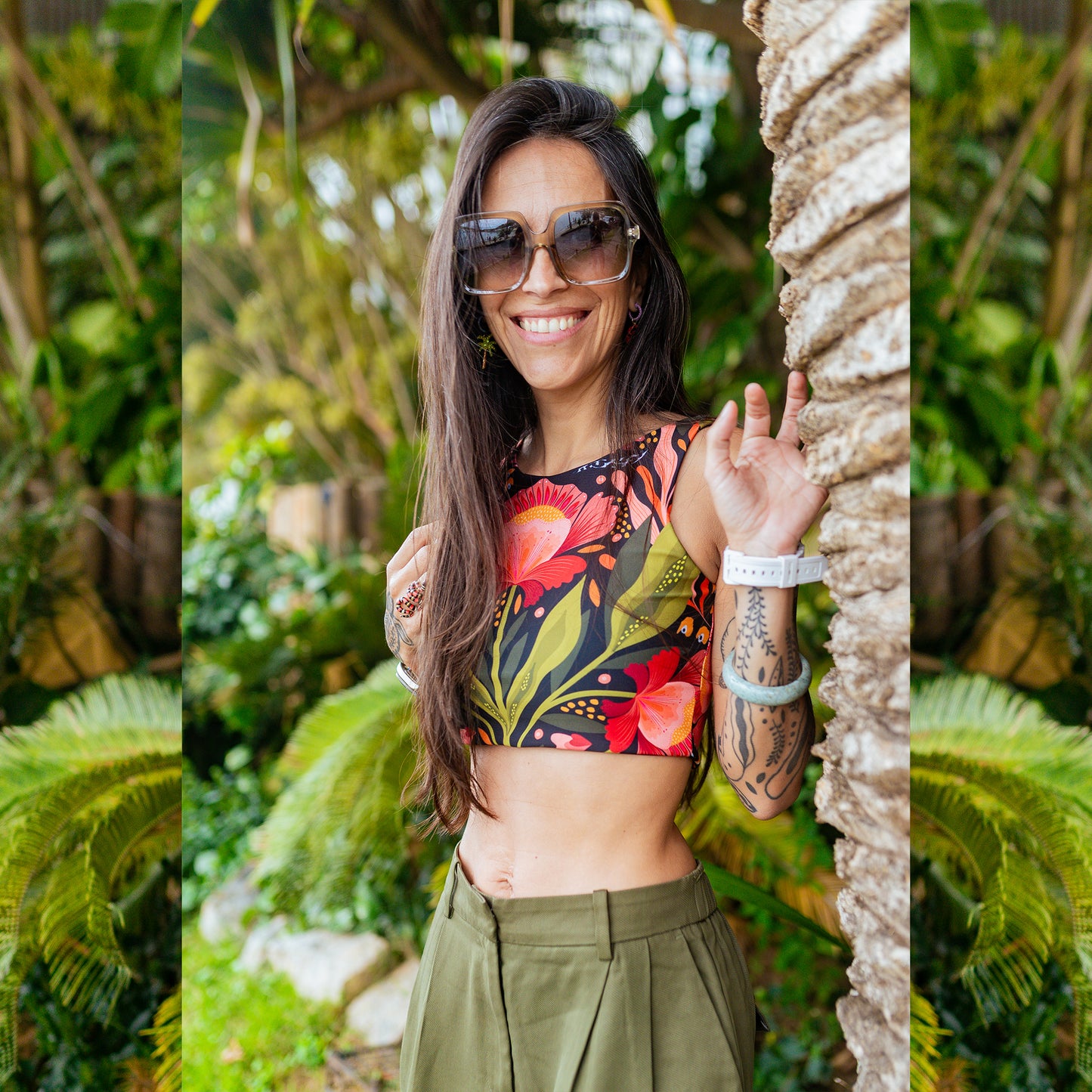 Top Halter Flor Negro